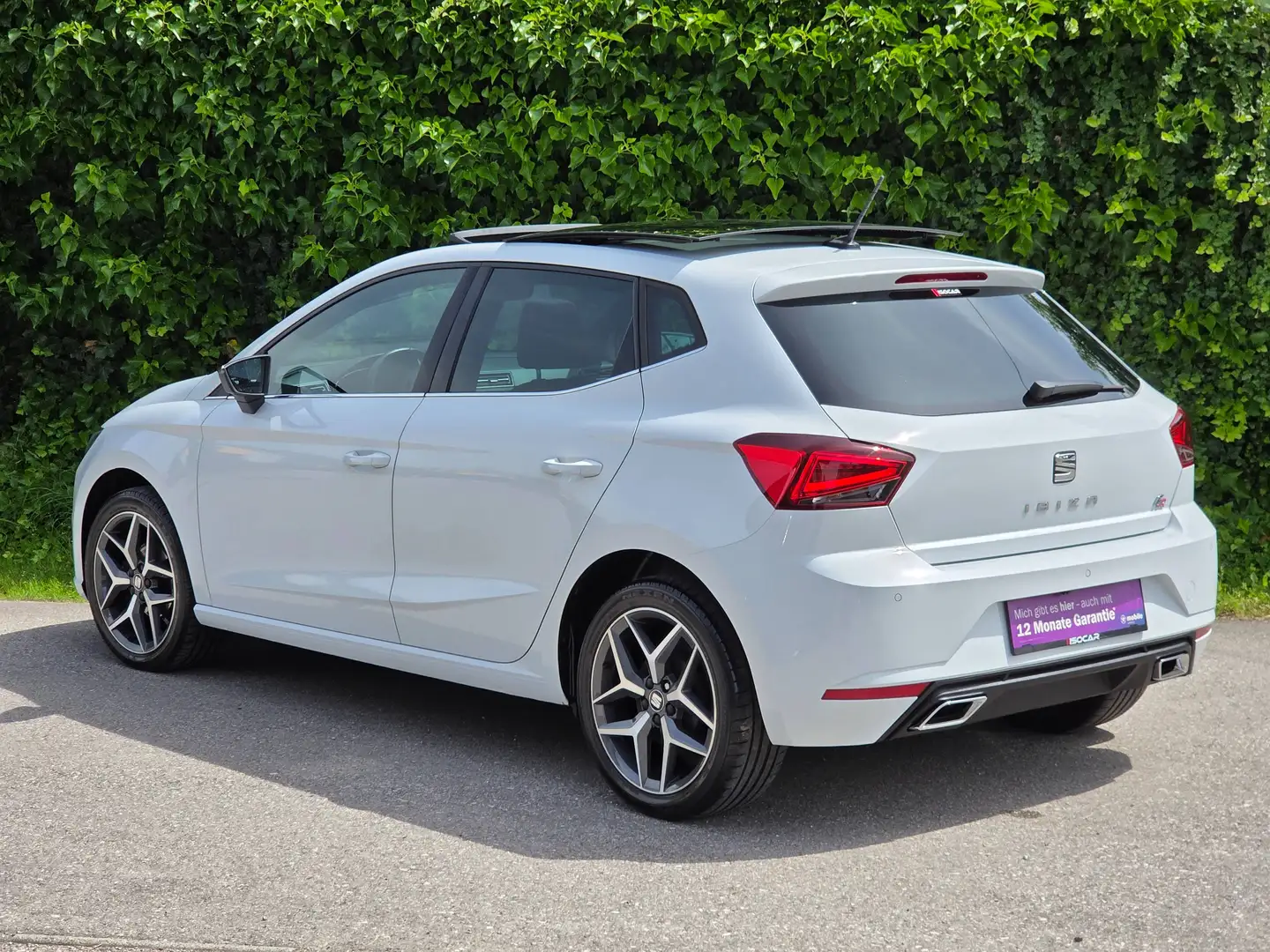 SEAT Ibiza 1,0 TSI / FR-LINE / PANO / KAMERA / ACC / 1.HAND / Weiß - 2
