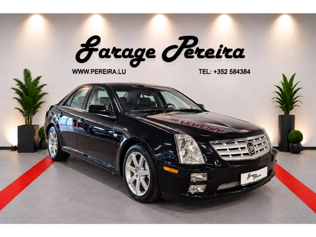 Cadillac STS