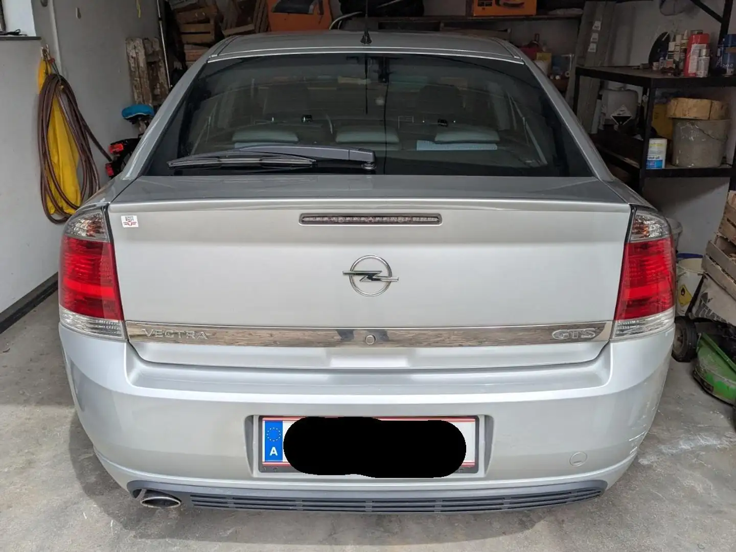 Opel Vectra Vectra 1,9 CDTI Silber - 1