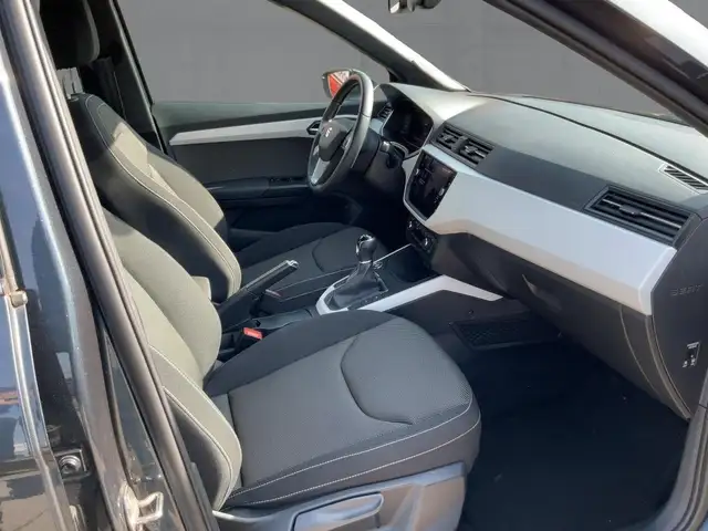 Seat Arona view 12
