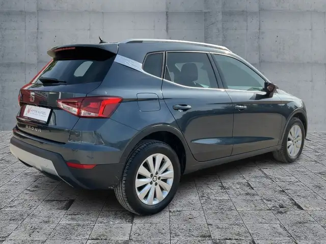 Seat Arona view 6