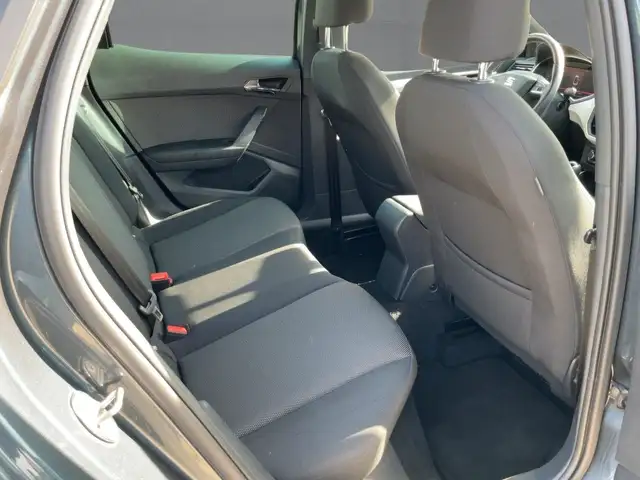 Seat Arona view 13