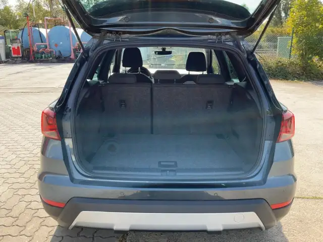 Seat Arona view 14