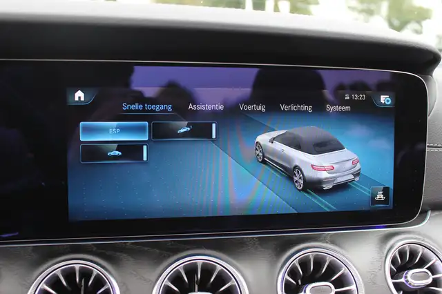 Mercedes-Benz E-Class view 28