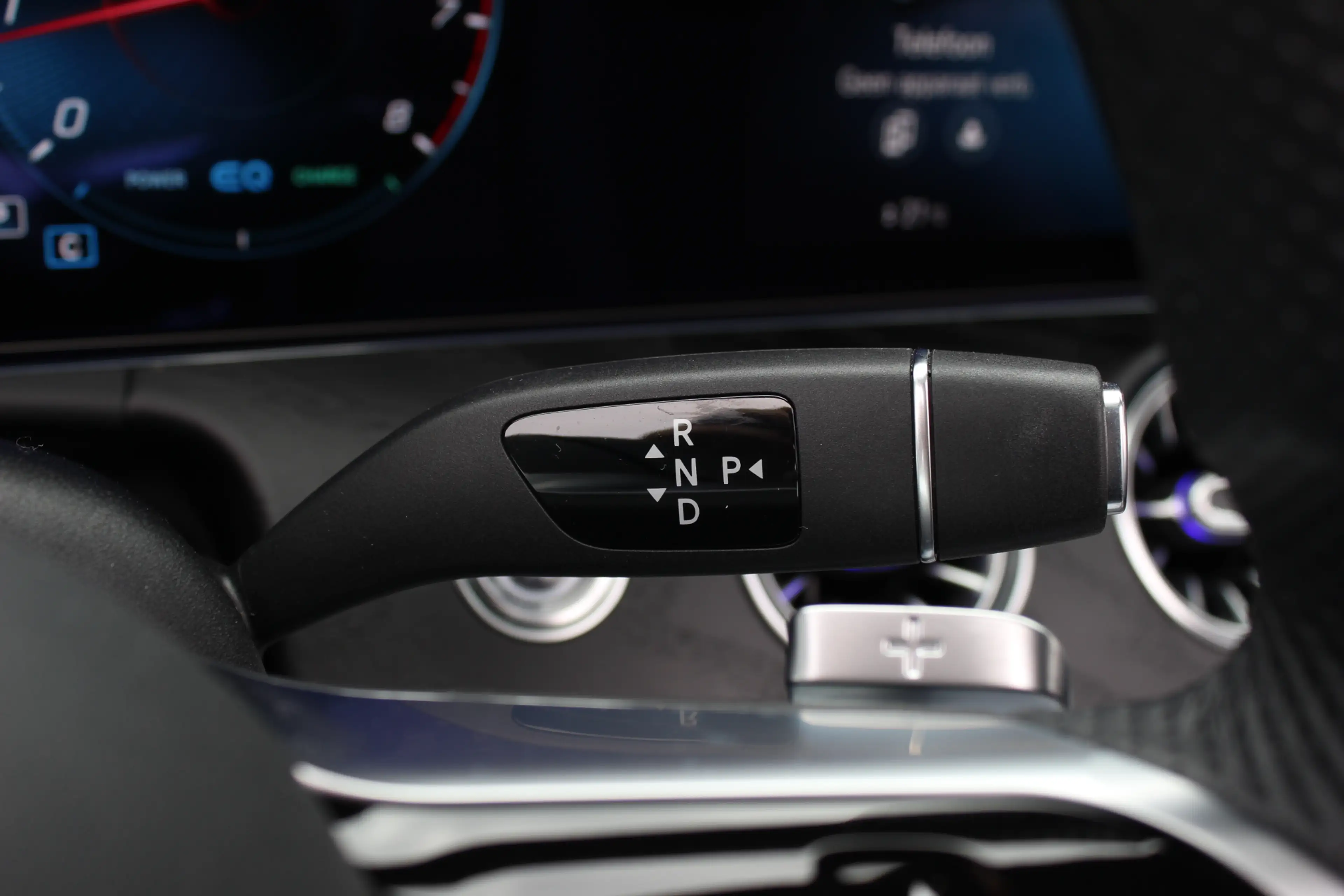 Mercedes-Benz E 200 Cabrio AMG Line / Nieuwstaat / Camera / Burmester — photo 37