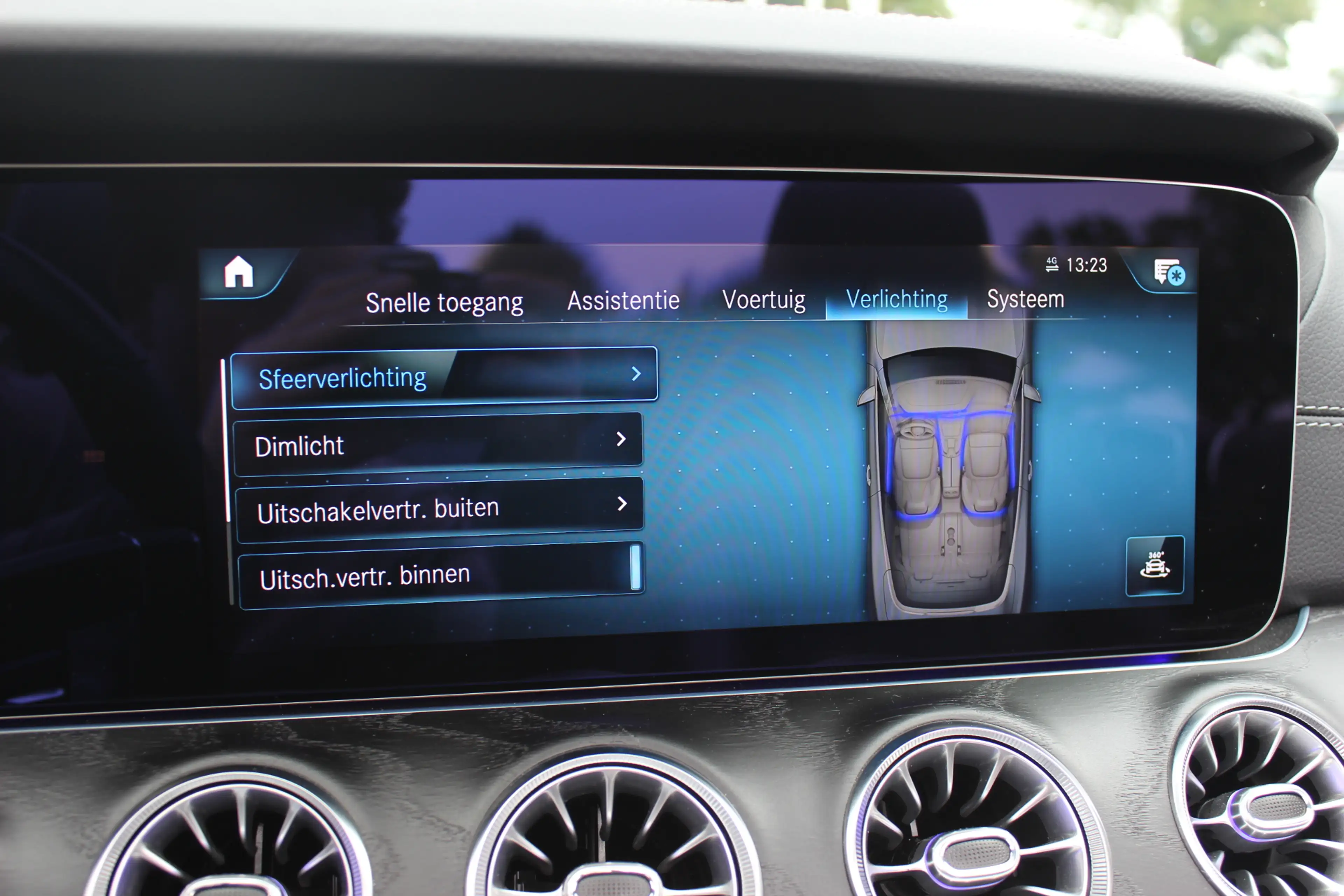 Mercedes-Benz E 200 Cabrio AMG Line / Nieuwstaat / Camera / Burmester — photo 29