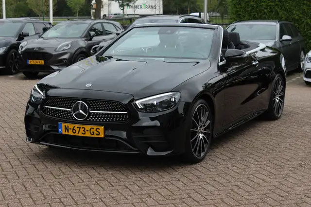 Mercedes-Benz E-Class view 6