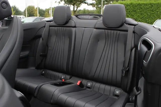 Mercedes-Benz E-Class view 11