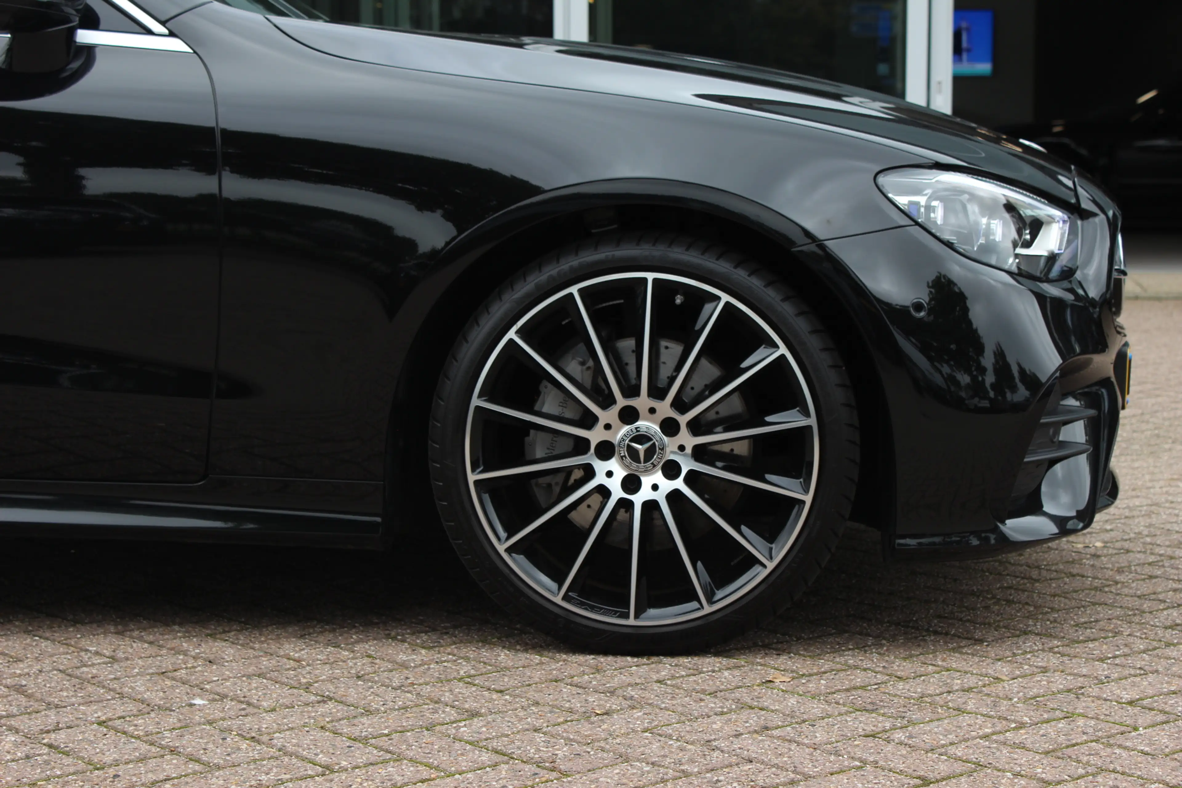 Mercedes-Benz E 200 Cabrio AMG Line / Nieuwstaat / Camera / Burmester — photo 14