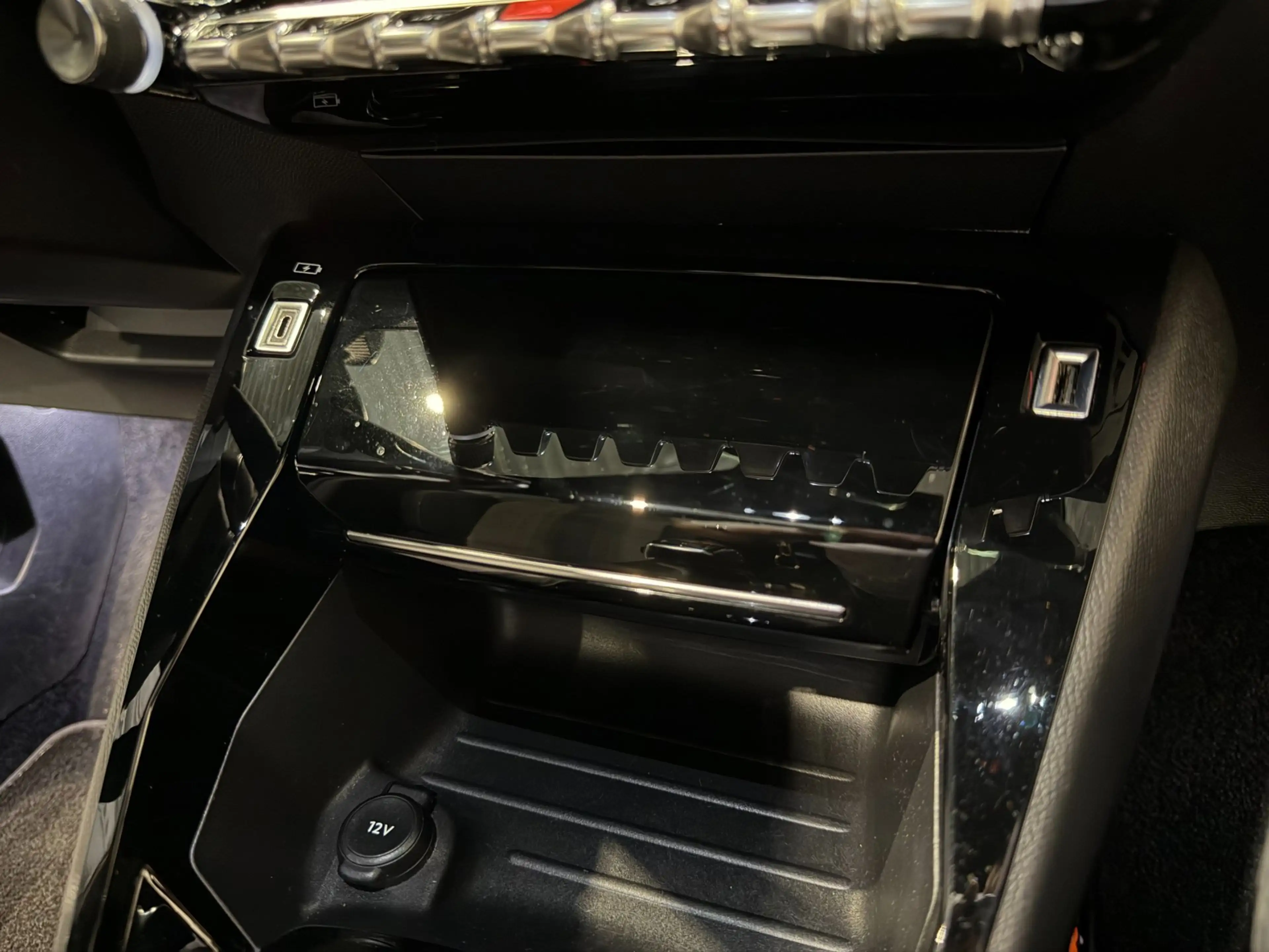 Peugeot e-208 EV GT 350 50 kWh SCHUIFDAK AIRCO NAVI STOELVER. CA — photo 26