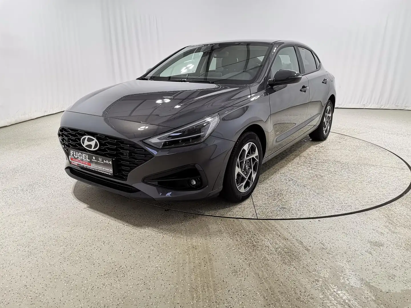 Hyundai i30 1.5 T-GDI Fastback FL LED|Navi|Winterpaket Gris - 2