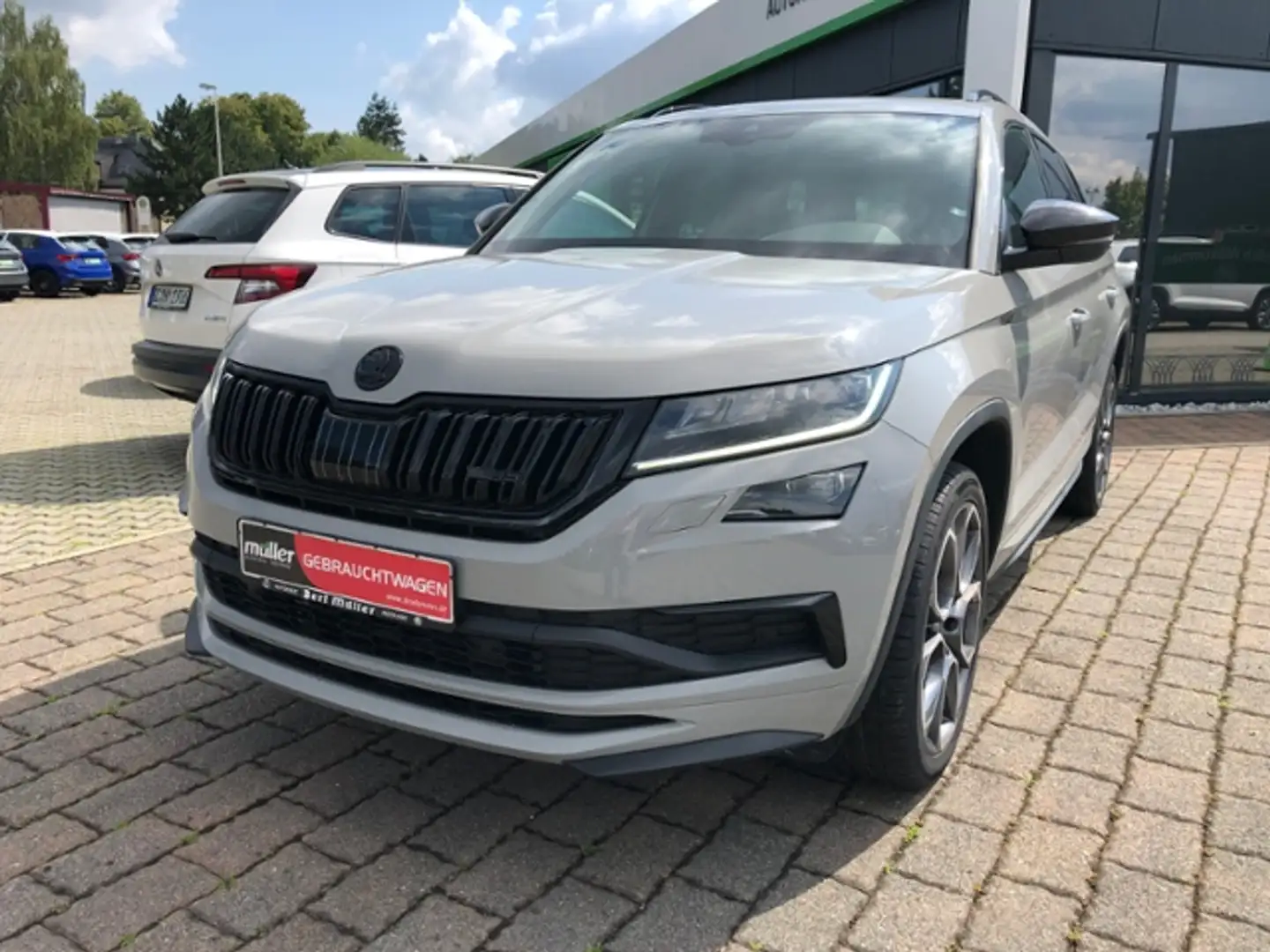 Skoda Kodiaq RS 4x4 176kW 7-Gang DSG Sthz Business Gris - 2