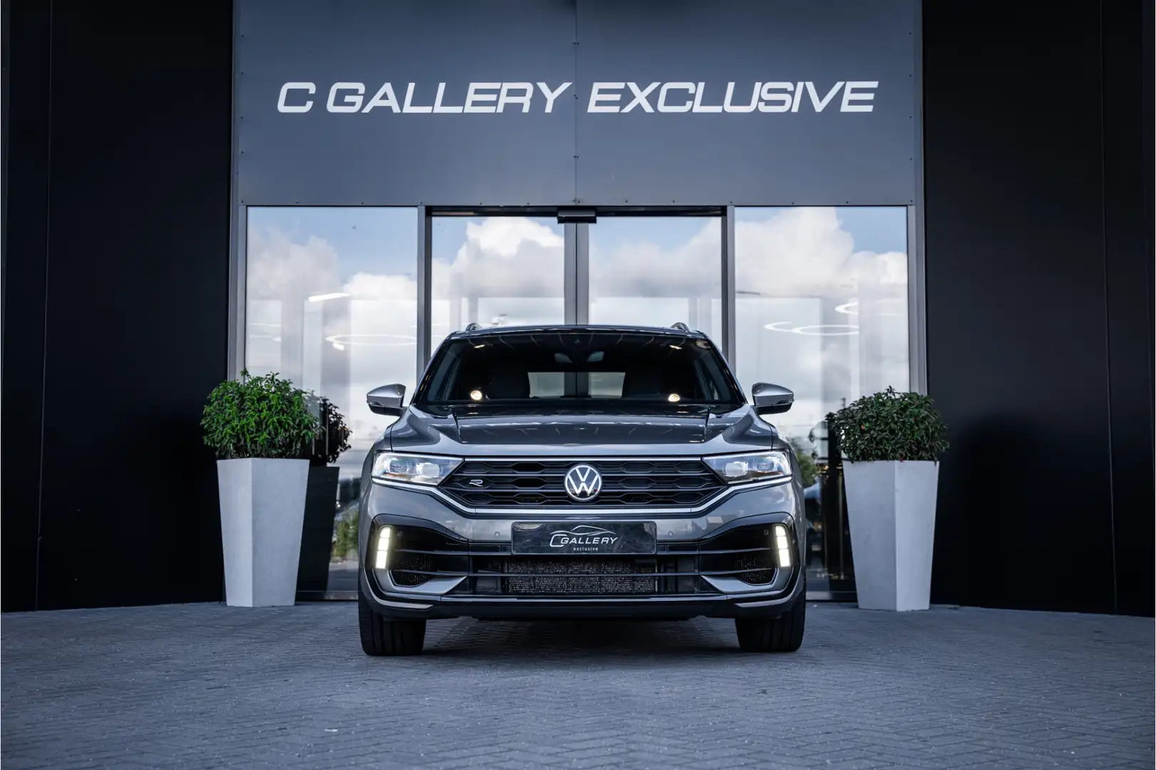 Volkswagen T-Roc 2.0 TSI 4Motion R - Panorama | Keyless | ACC | Bea Gris - 2
