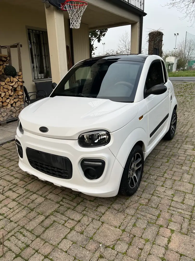 Microcar Due Weiß - 2