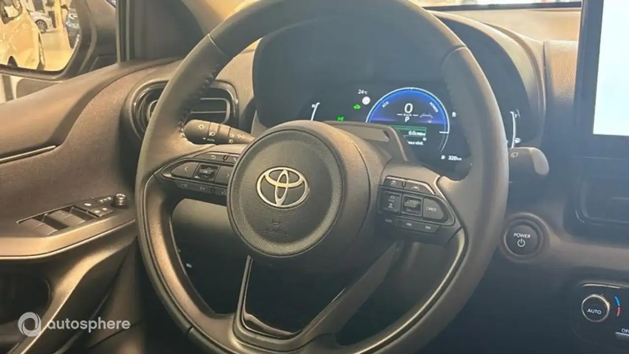 Toyota Yaris Yaris — photo 10