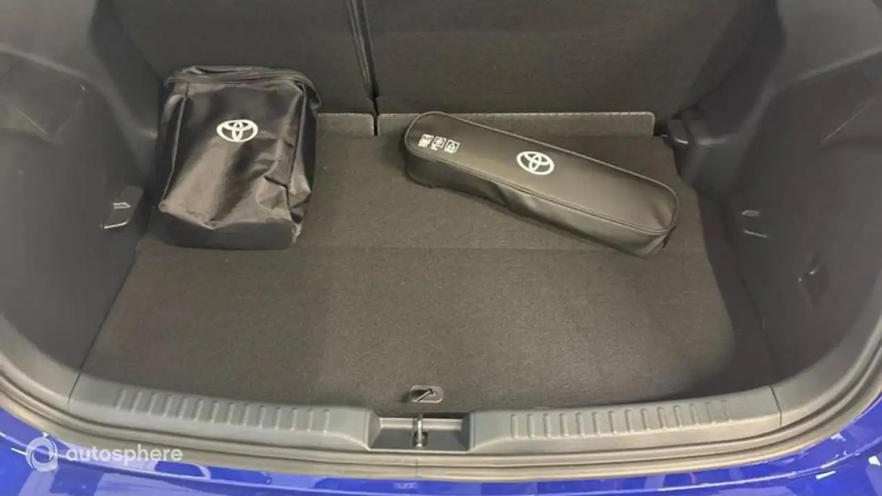 Toyota Yaris Yaris — photo 14