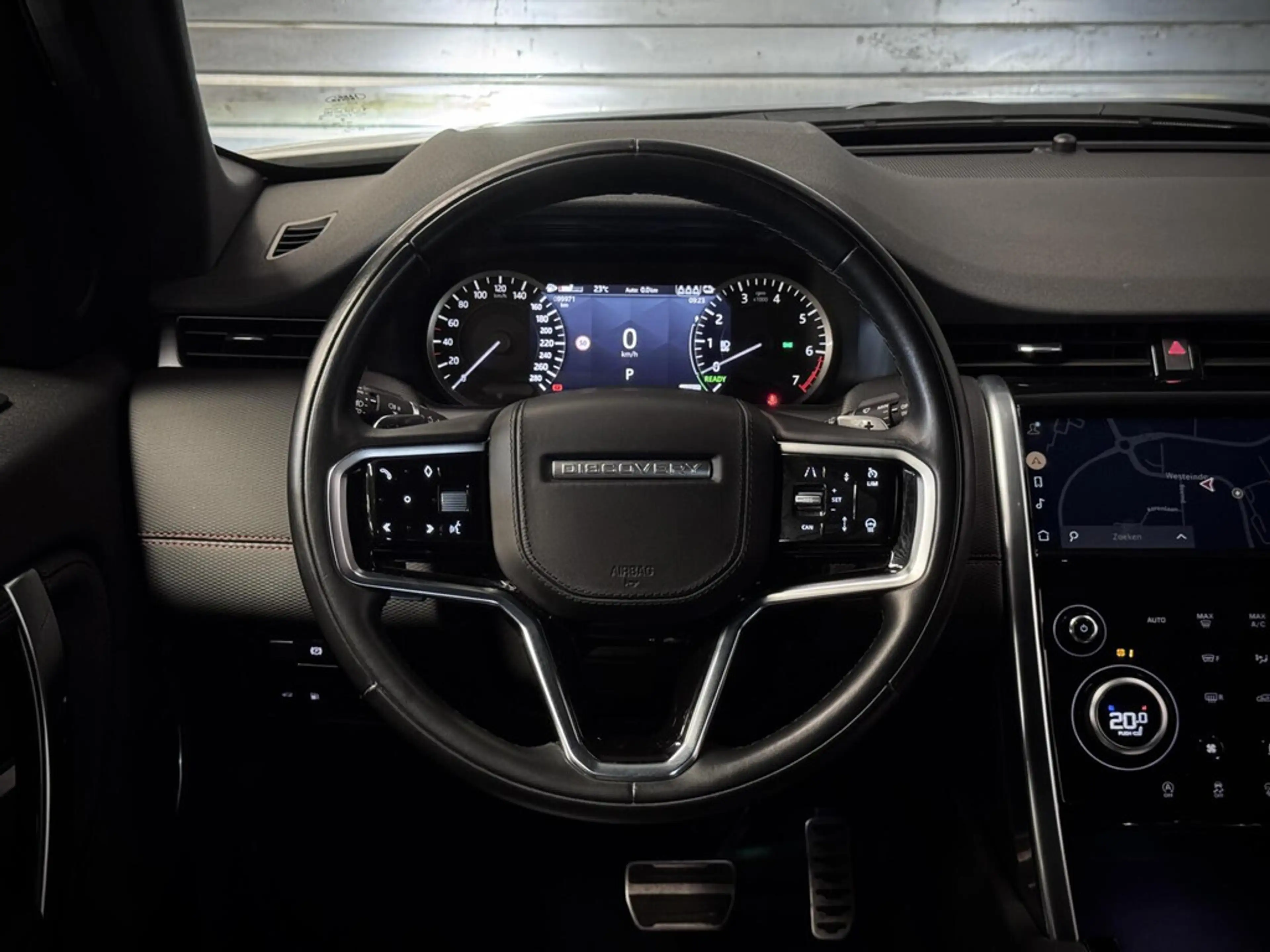 Land Rover Discovery Sport P300e 1.5 R-Dynamic SE | SOH 92% | Black Pack | Co — photo 36