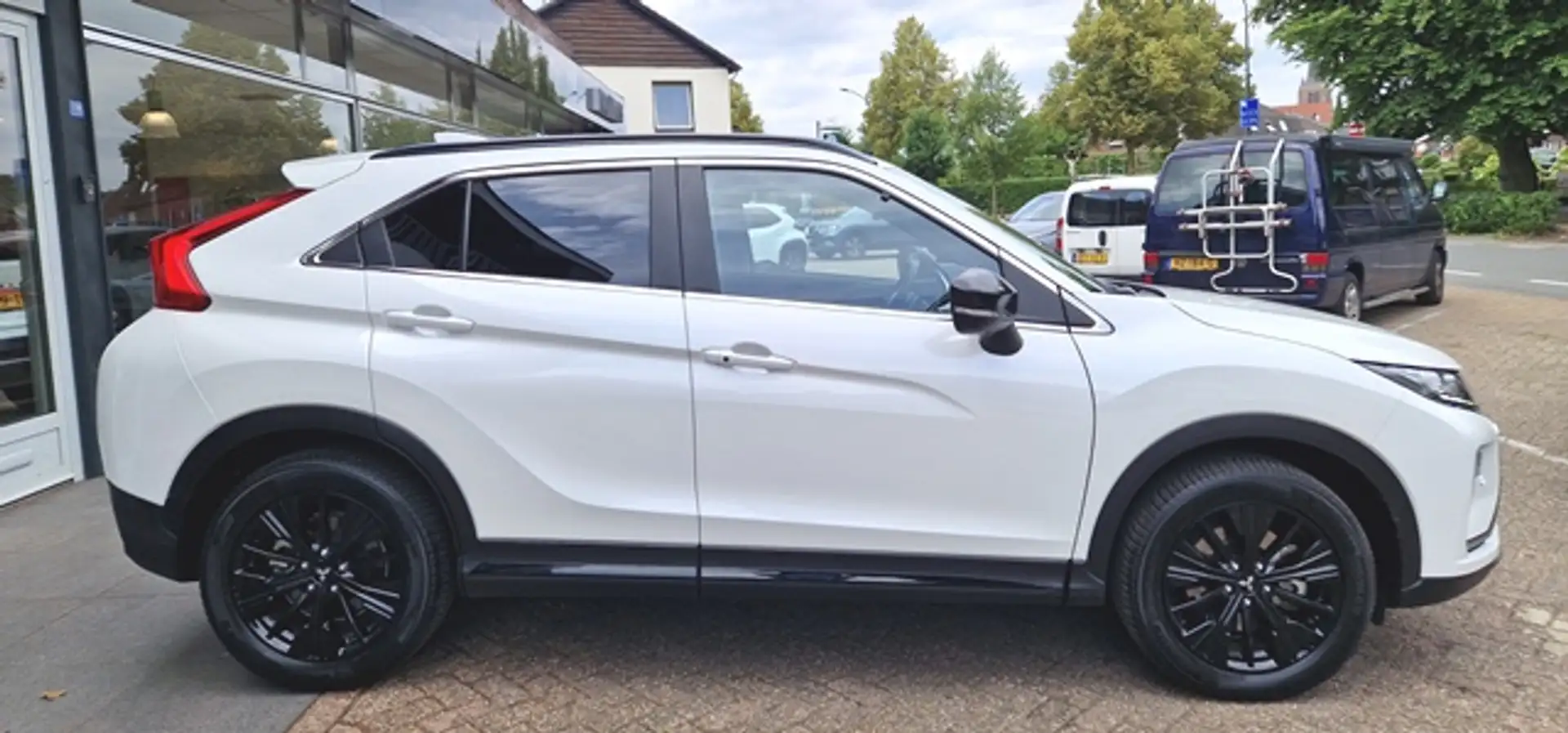 Mitsubishi Eclipse Cross 1.5 163PK DI-Turbo CVT A/T Black Edition - Camera Weiß - 2