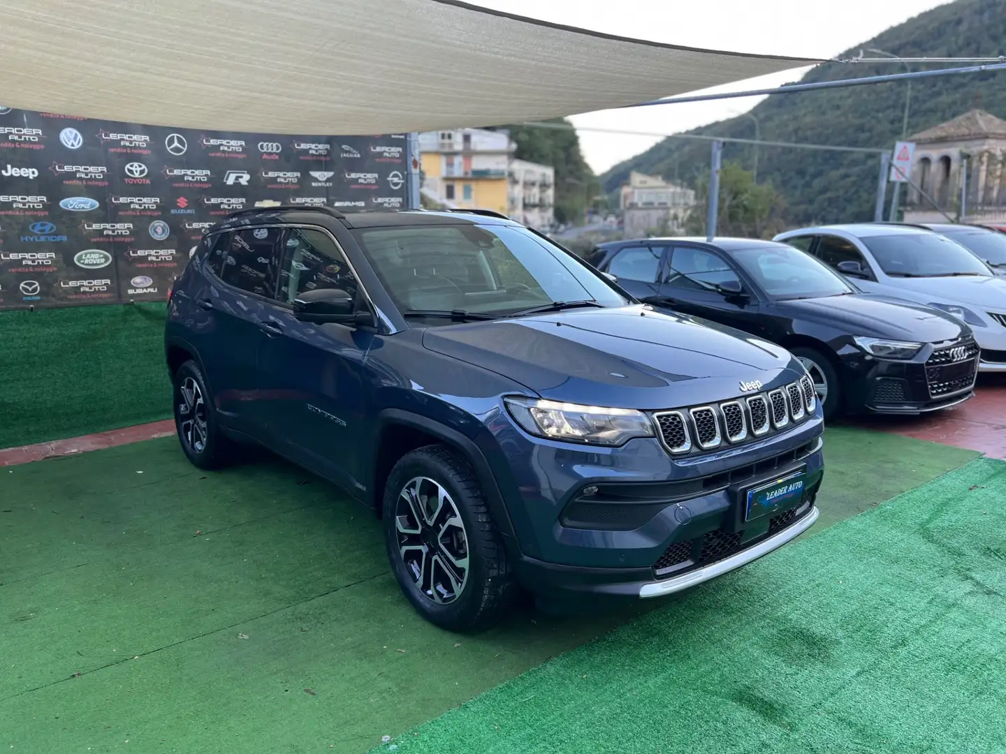 Jeep Compass Compass 1.6 Multijet II 2WD Limited Bleu - 1