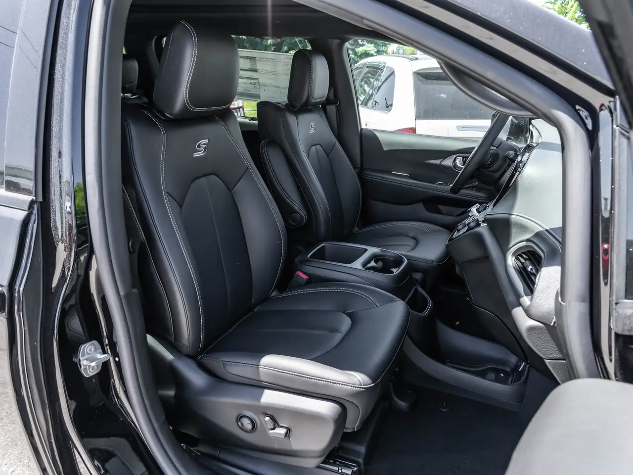 Chrysler Pacifica fotografie Chrysler Pacifica
