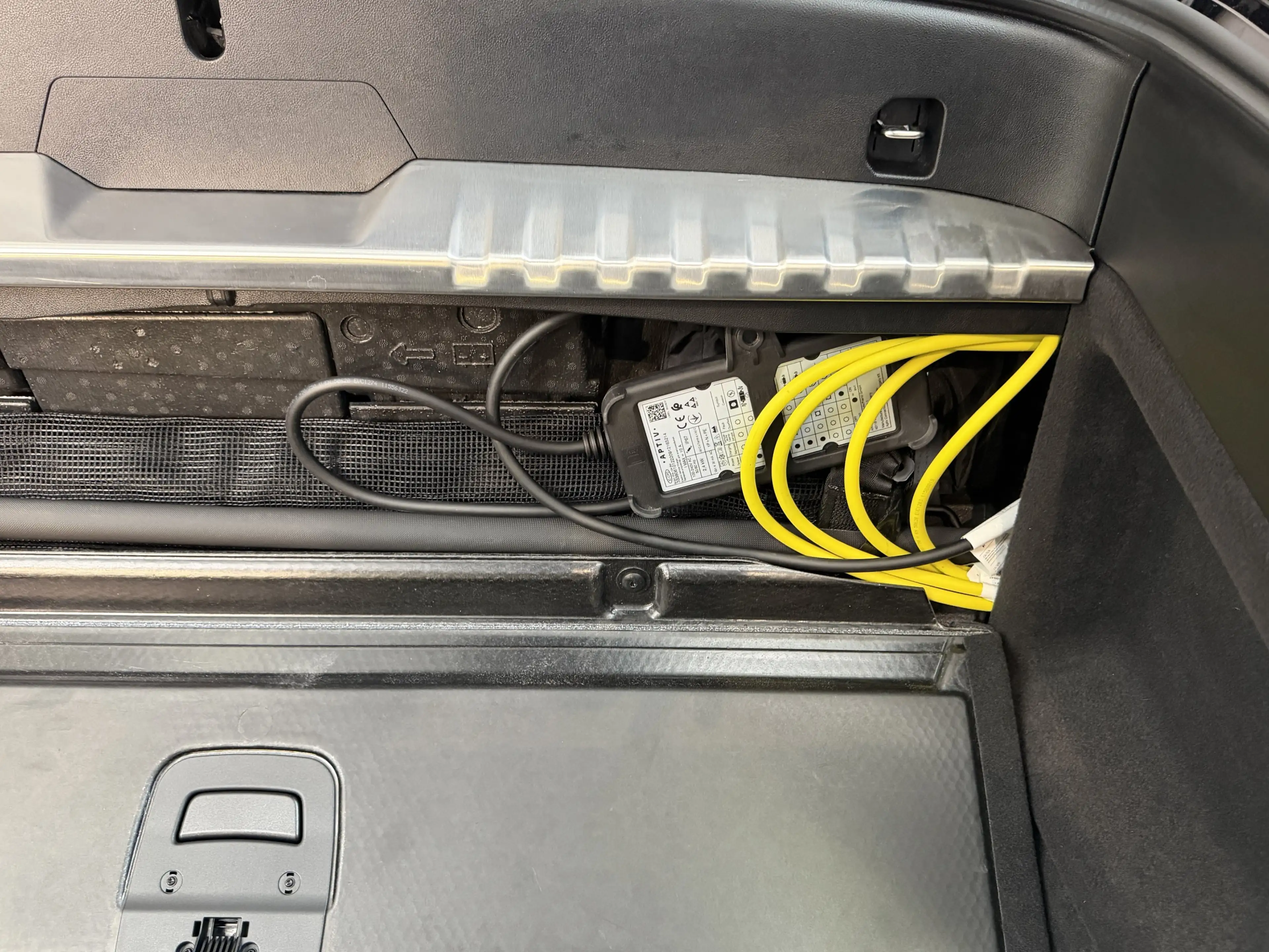 BMW X3 xDrive30e DAB LED WLAN Pano.Dach Klimaaut. — photo 11