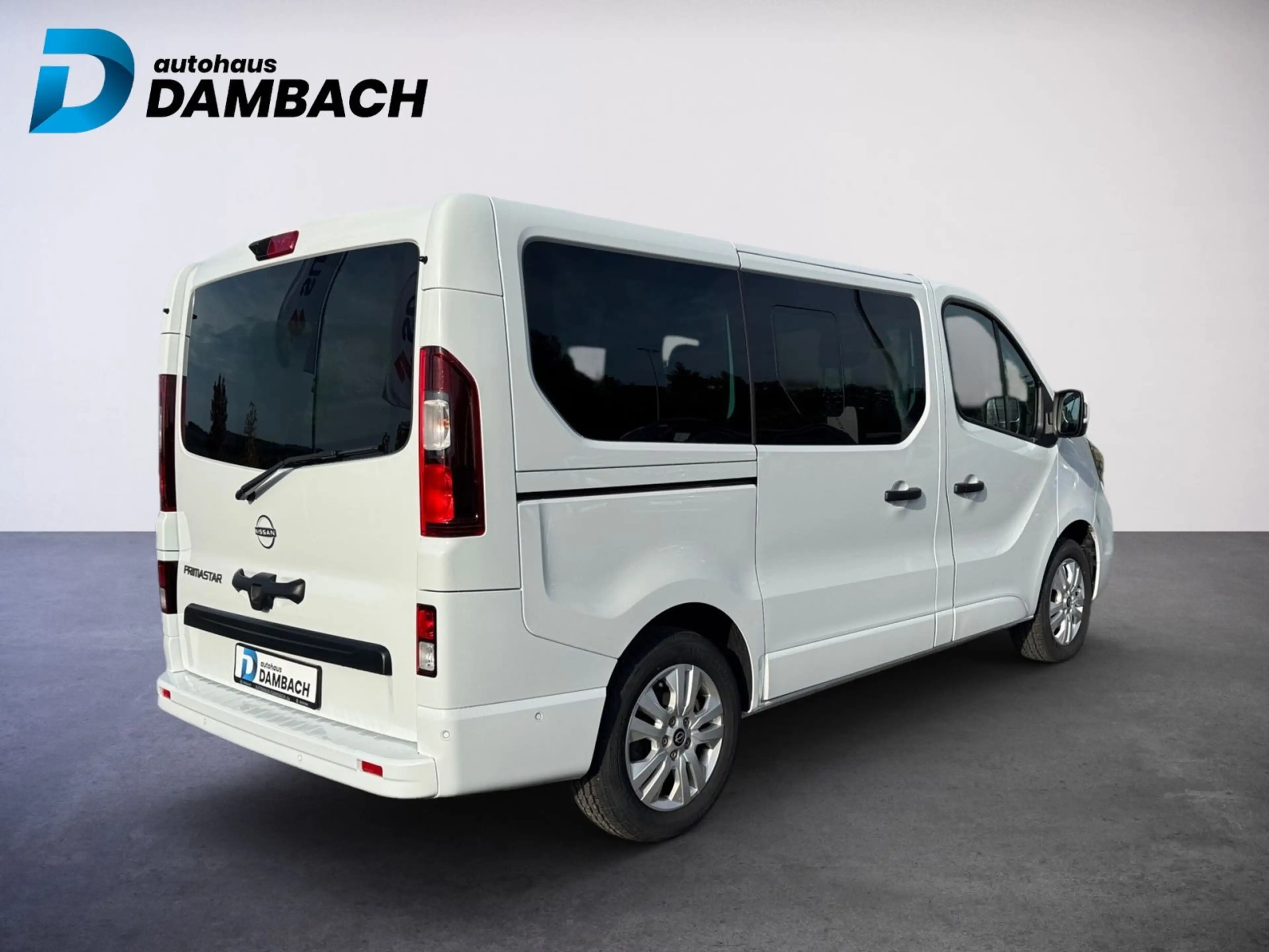 Nissan Primastar Kombi L1H1 dCI 170 A/T — photo 3