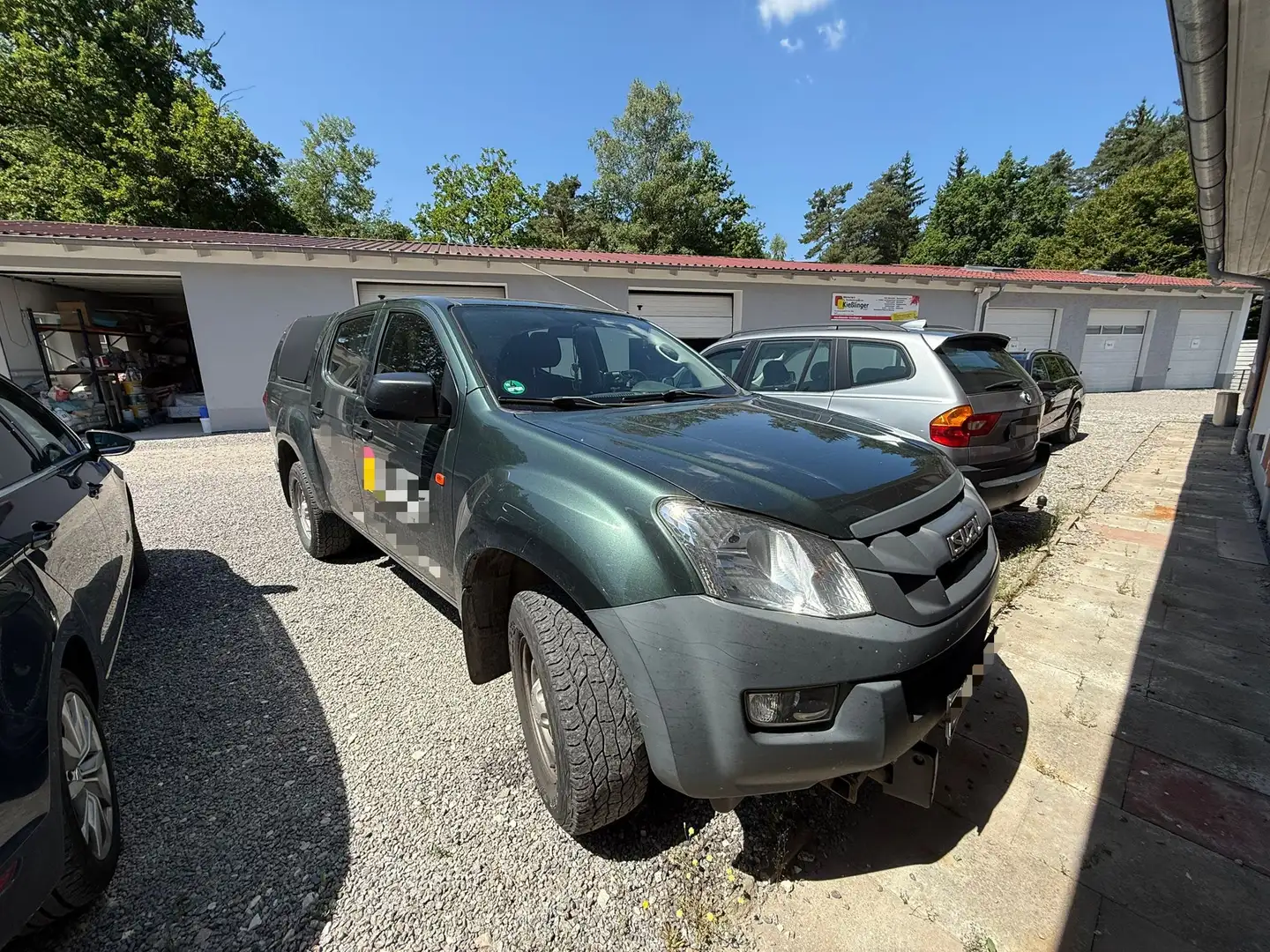 Isuzu D-Max 4x4 Double Cab Custom Twin turbo Зелений - 1