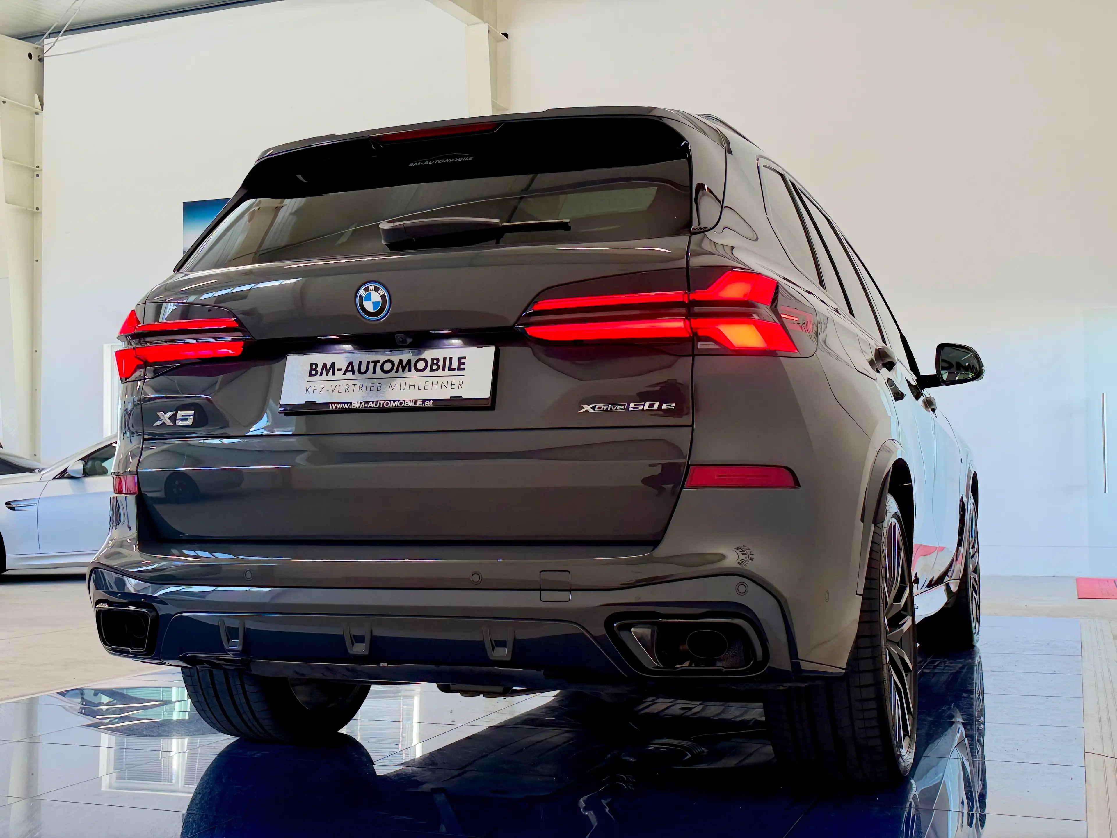 BMW X5 xDrive50e,M-Sportpaket-Pro,SkyLounge,AHK,Carbon,Luftf.,Sitzlüftung,22"Alu — photo 11