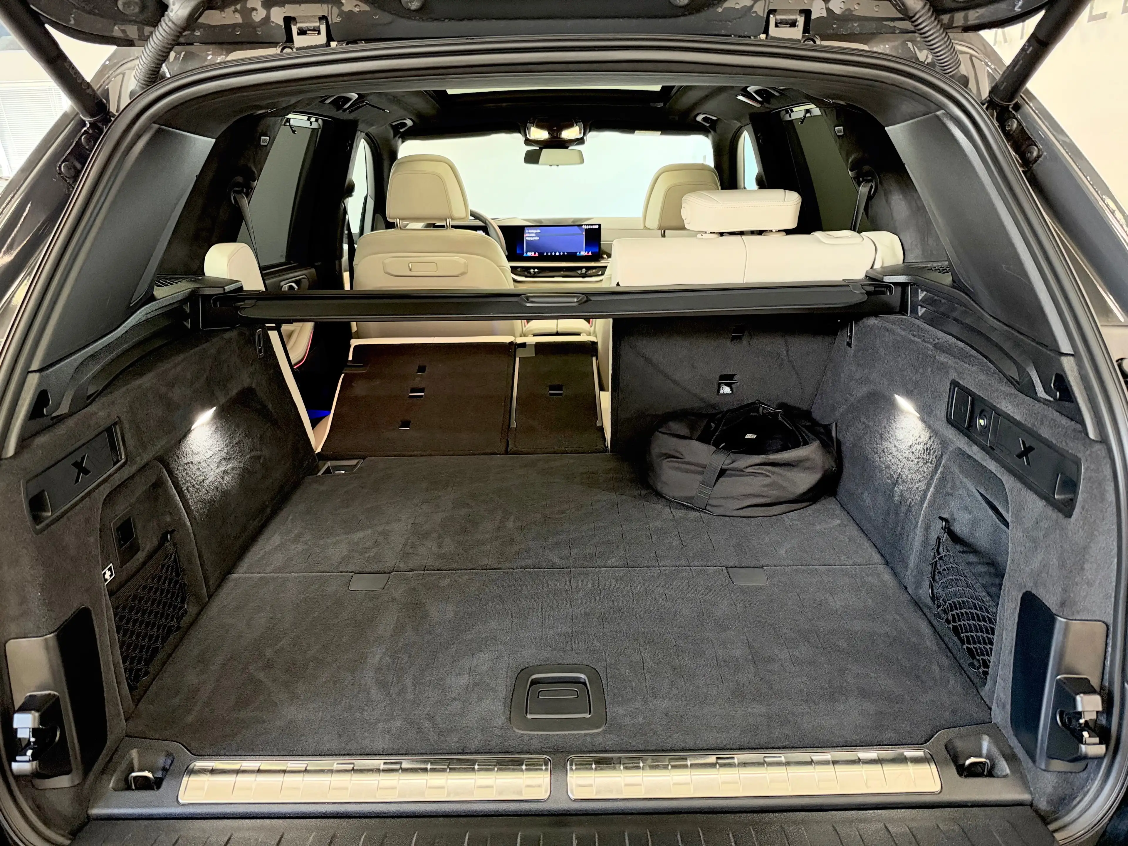 BMW X5 xDrive50e,M-Sportpaket-Pro,SkyLounge,AHK,Carbon,Luftf.,Sitzlüftung,22"Alu — photo 28