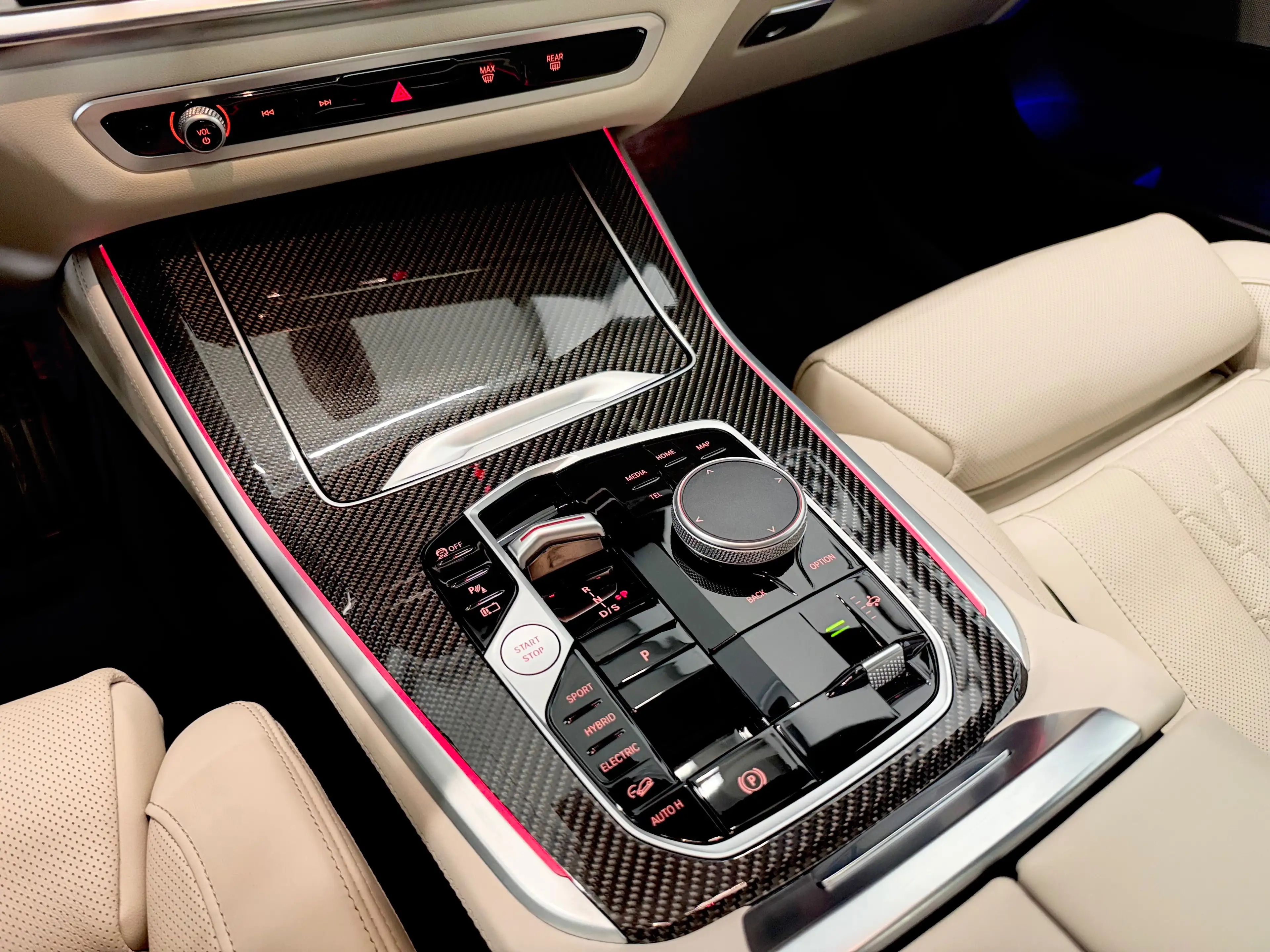 BMW X5 xDrive50e,M-Sportpaket-Pro,SkyLounge,AHK,Carbon,Luftf.,Sitzlüftung,22"Alu — photo 35