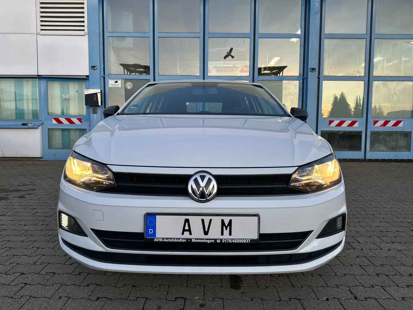 Volkswagen Polo Trendline Weiß - 2