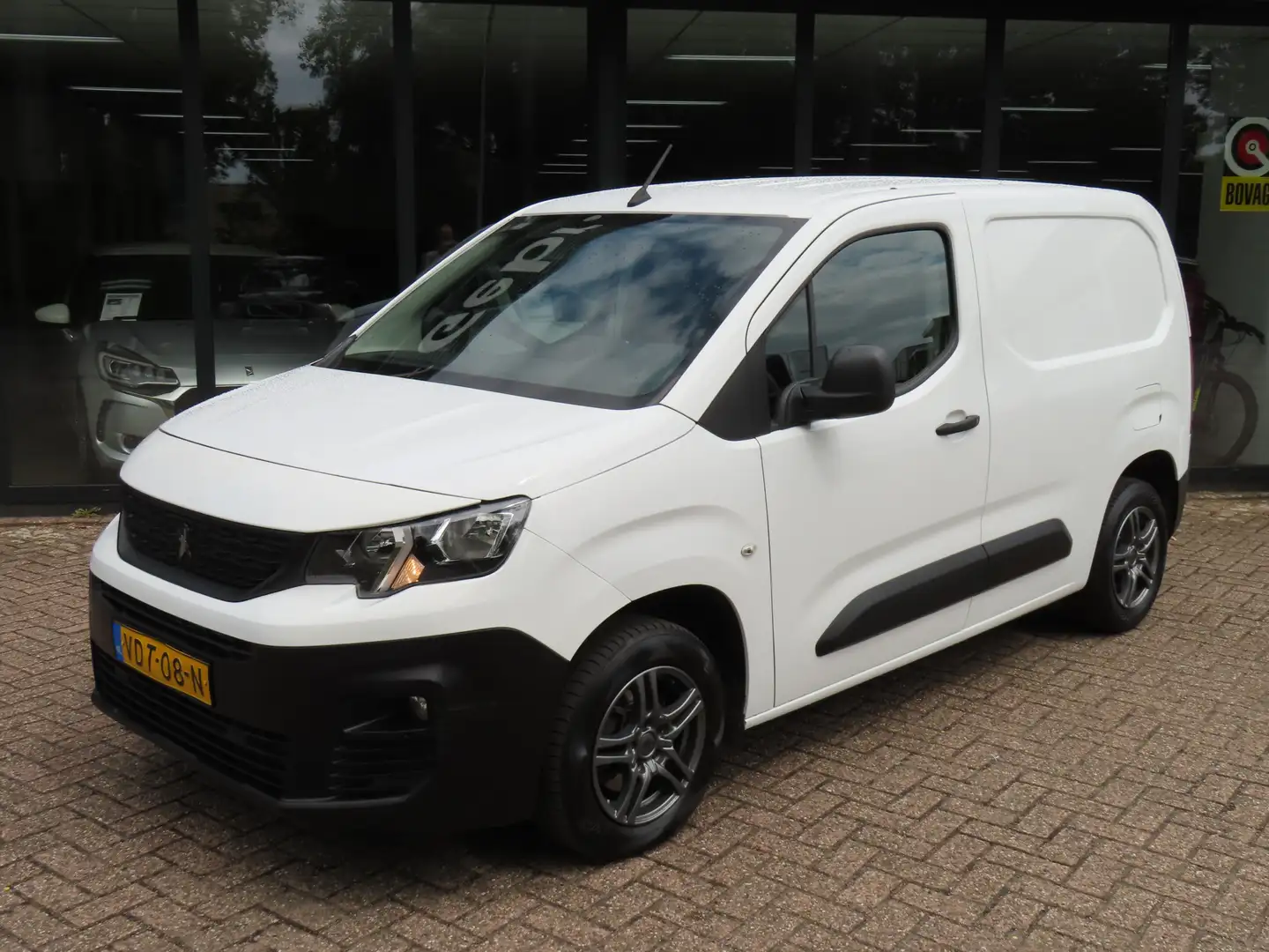 Peugeot Partner 1.5 BlueHDI Premium*Navi*Airco* Wit - 2