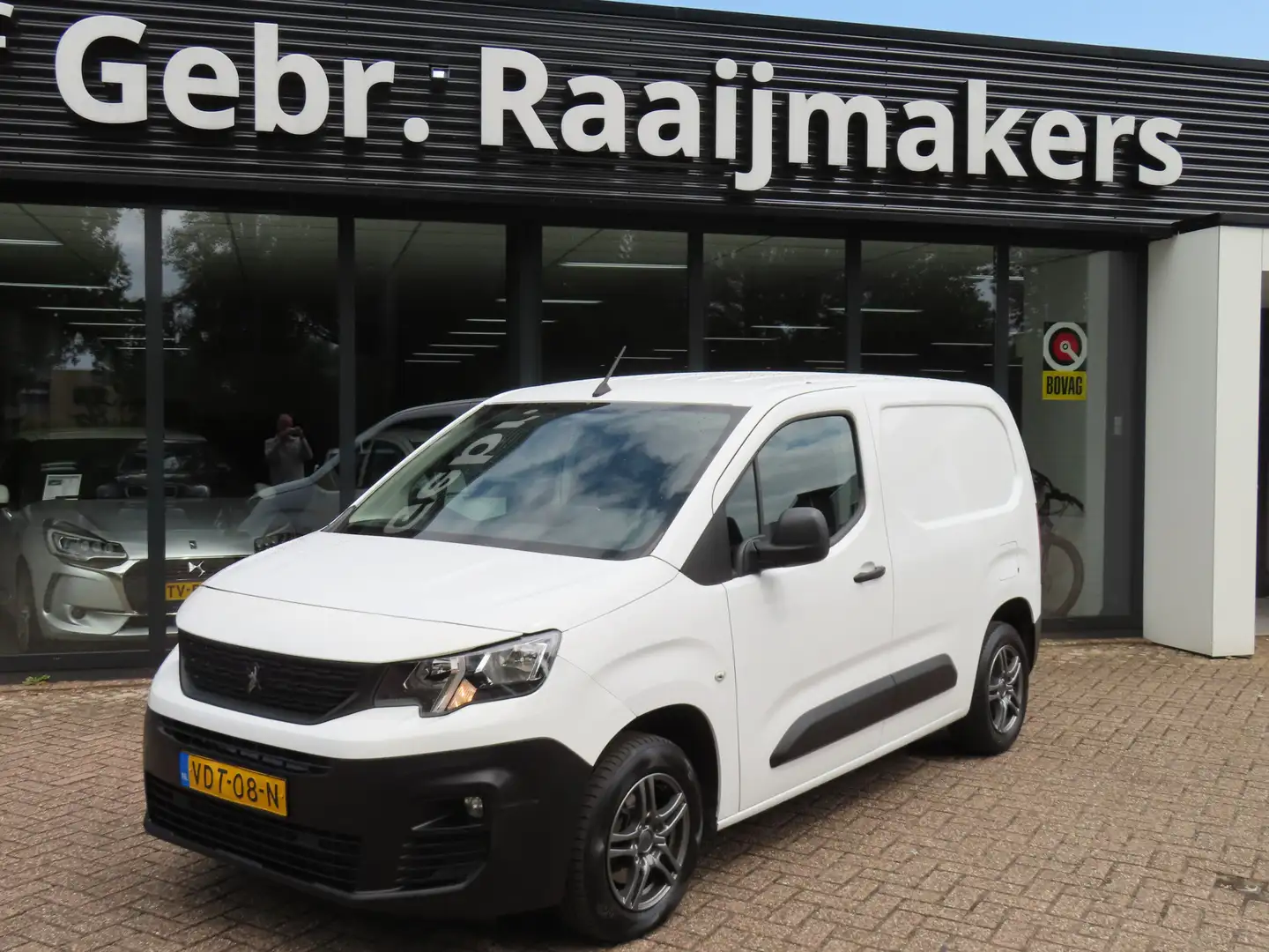 Peugeot Partner 1.5 BlueHDI Premium*Navi*Airco* Wit - 1