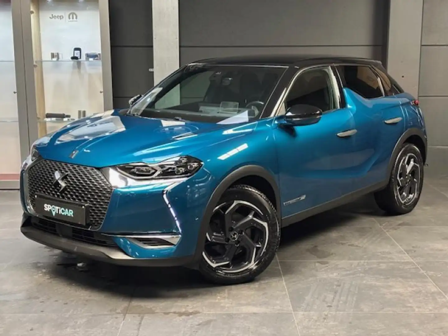 DS Automobiles DS 3 Crossback Grand Chic Blauw - 1