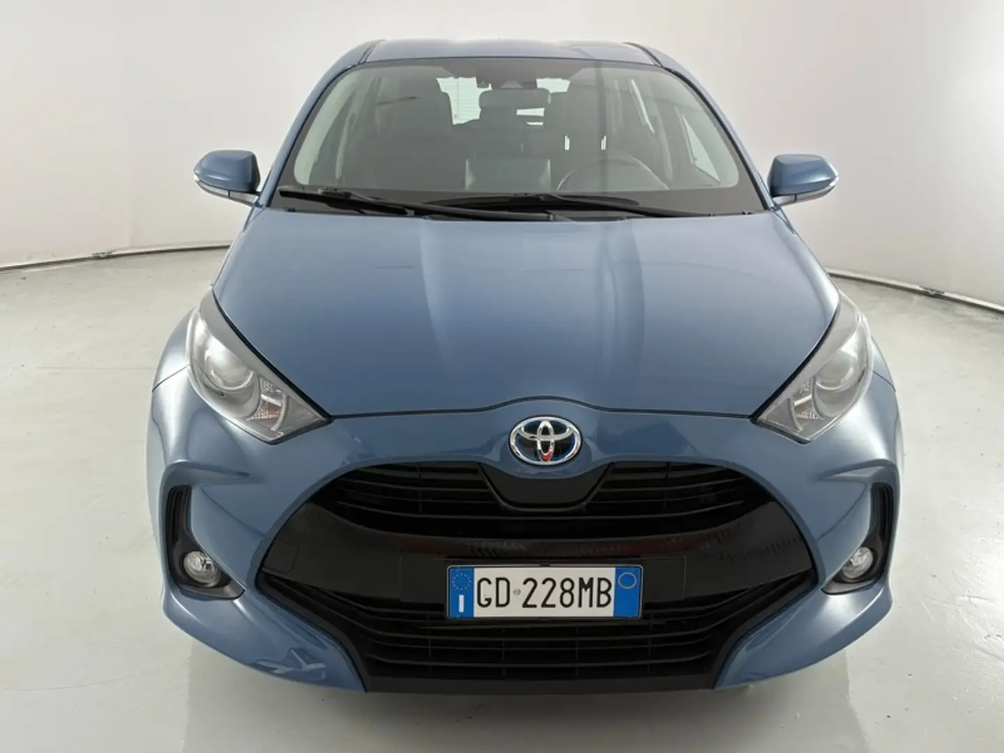 Toyota Yaris 1.5 Hybrid Active Blu/Azzurro - 2