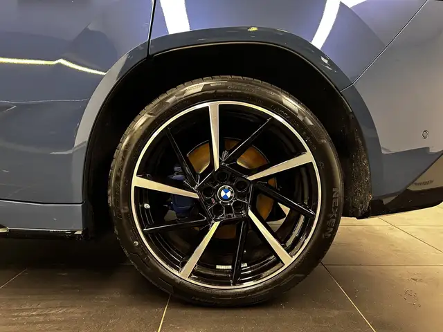 BMW Ix3 view 6