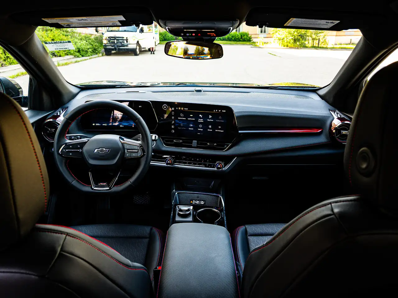 Chevrolet Equinox photo Chevrolet Equinox