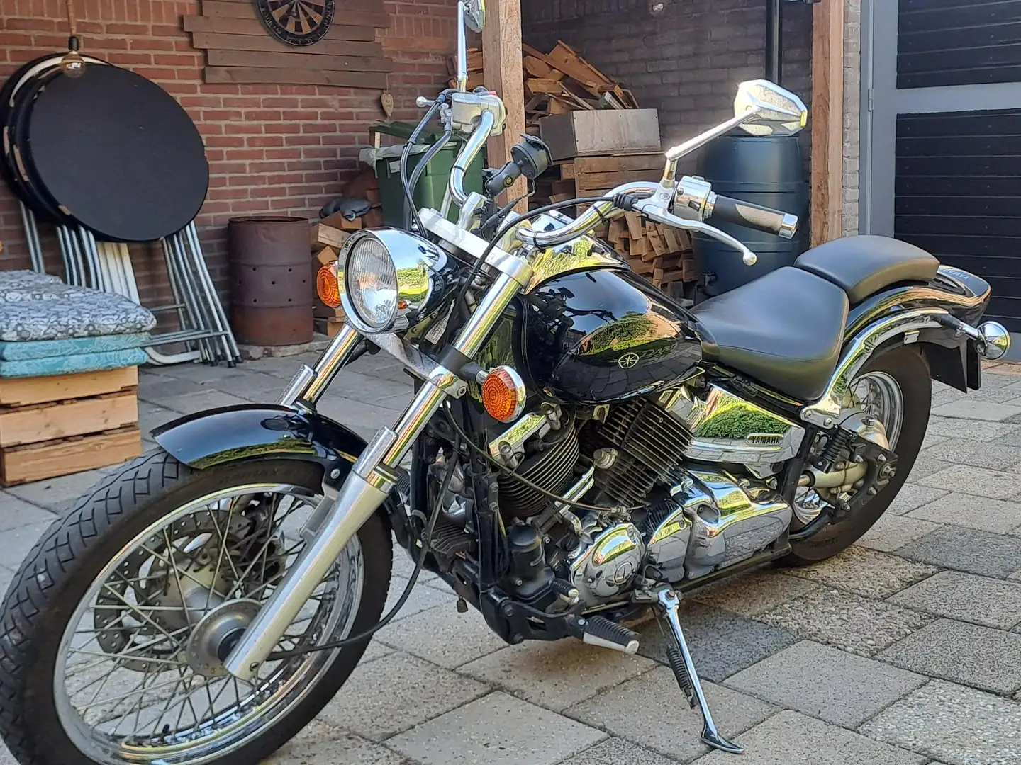 Yamaha XVS 650 custom Zwart - 2