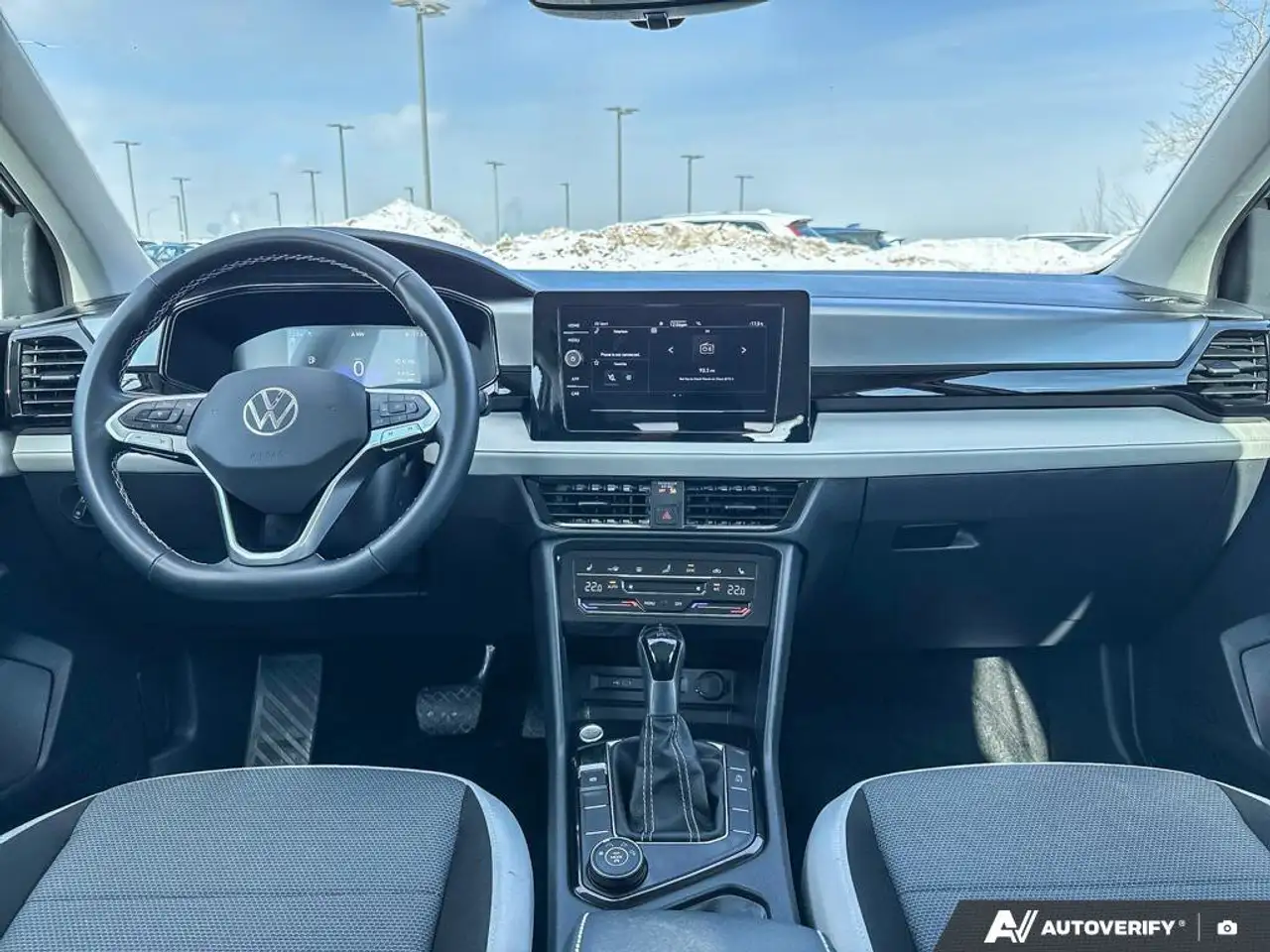 Volkswagen Taos снимка Volkswagen Taos