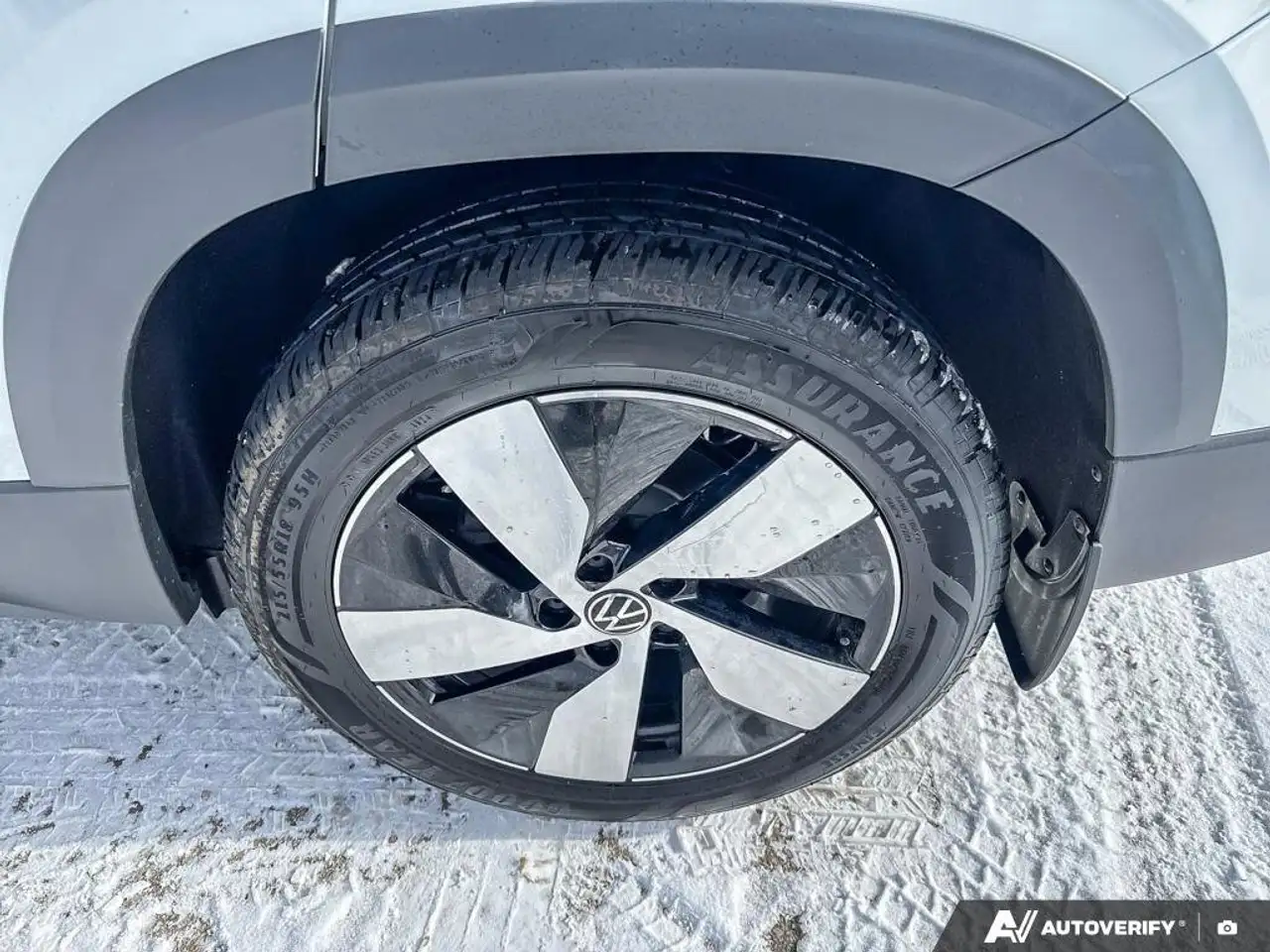 Volkswagen Taos снимка Volkswagen Taos