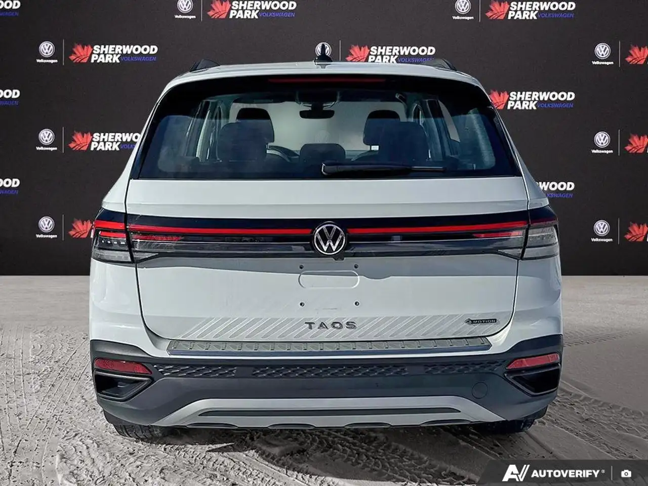 Volkswagen Taos снимка Volkswagen Taos