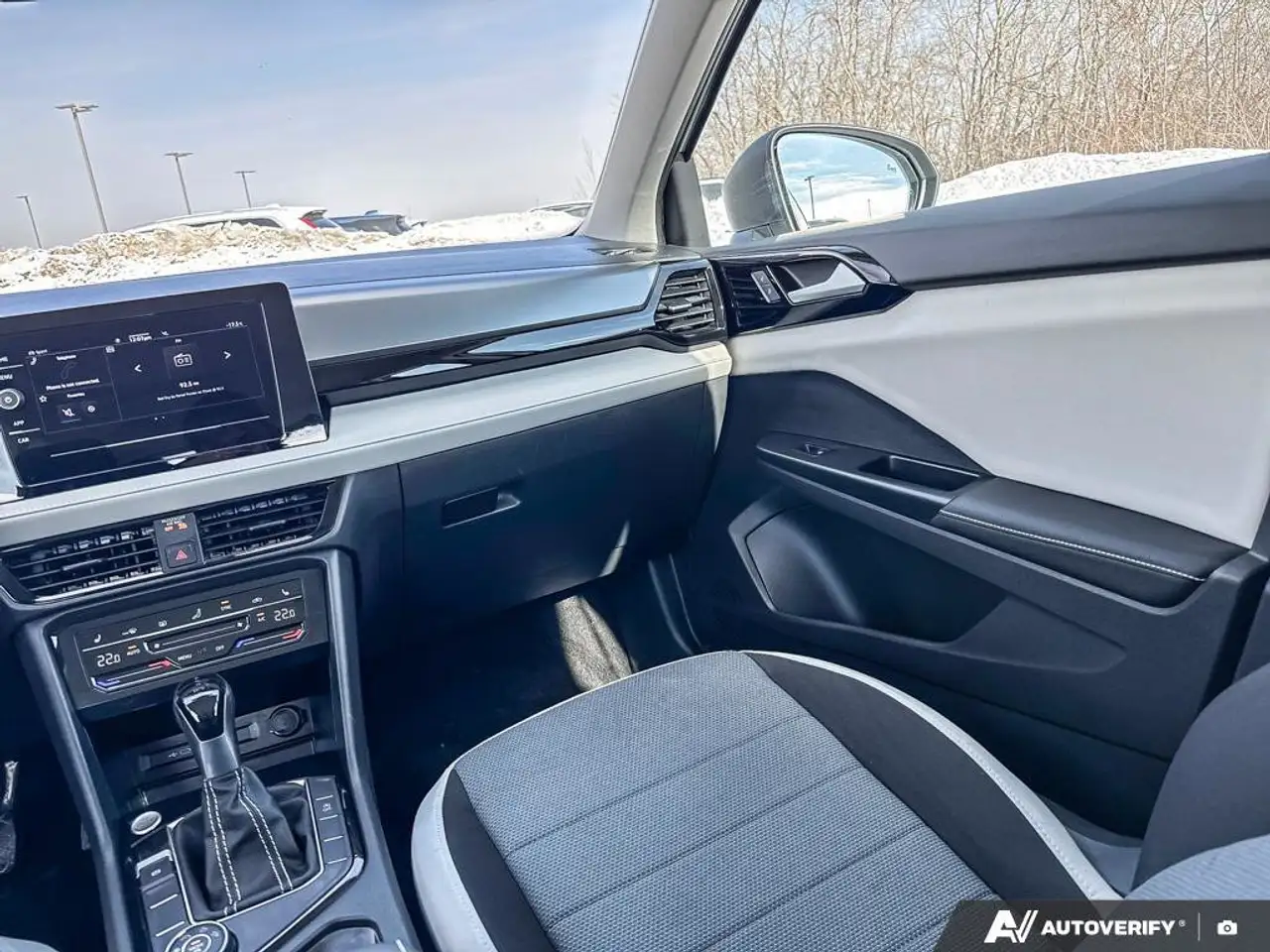 Volkswagen Taos снимка Volkswagen Taos