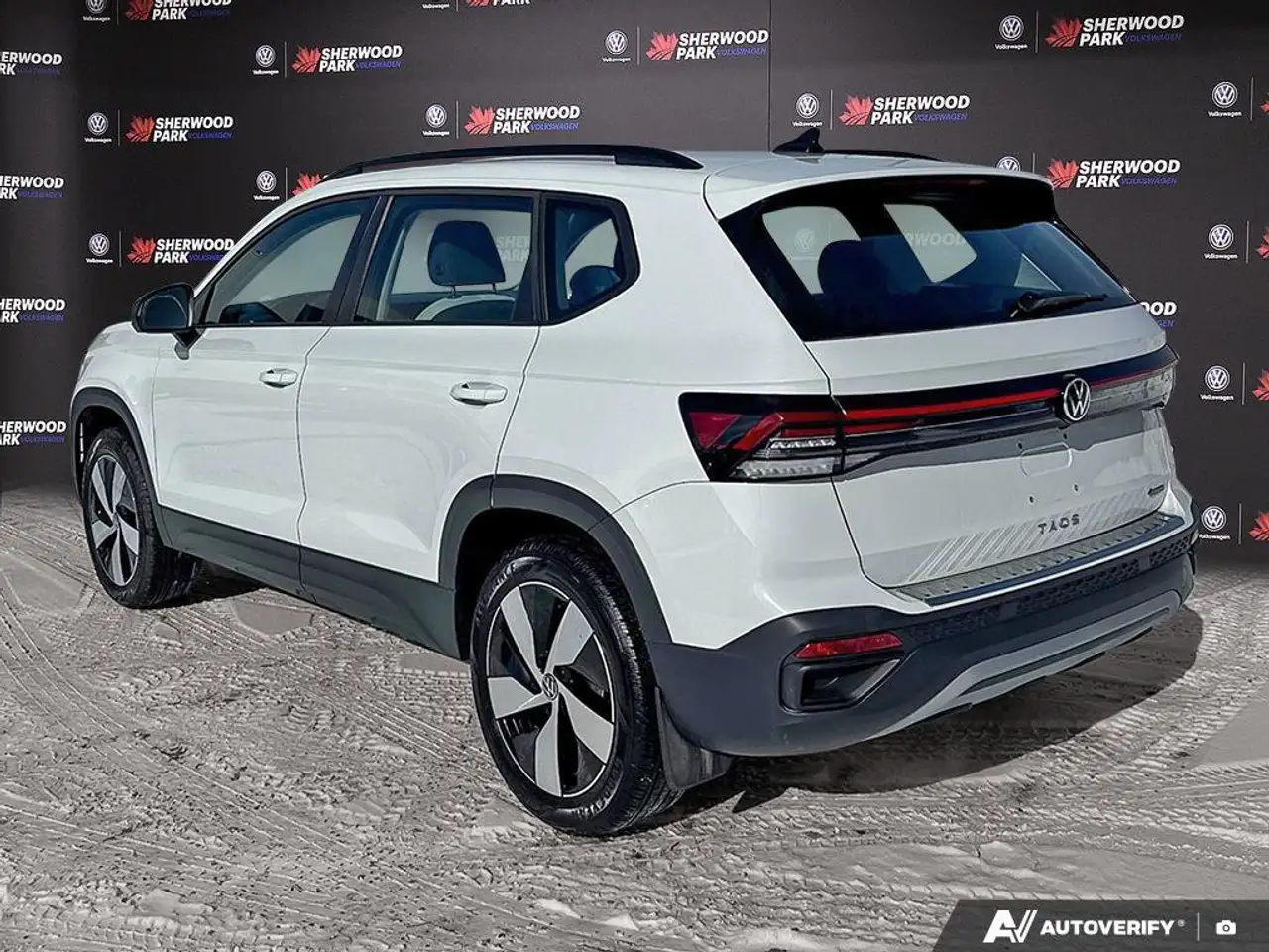 Volkswagen Taos снимка Volkswagen Taos