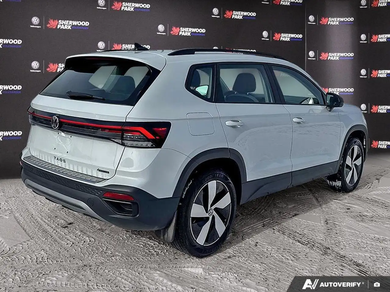 Volkswagen Taos снимка Volkswagen Taos