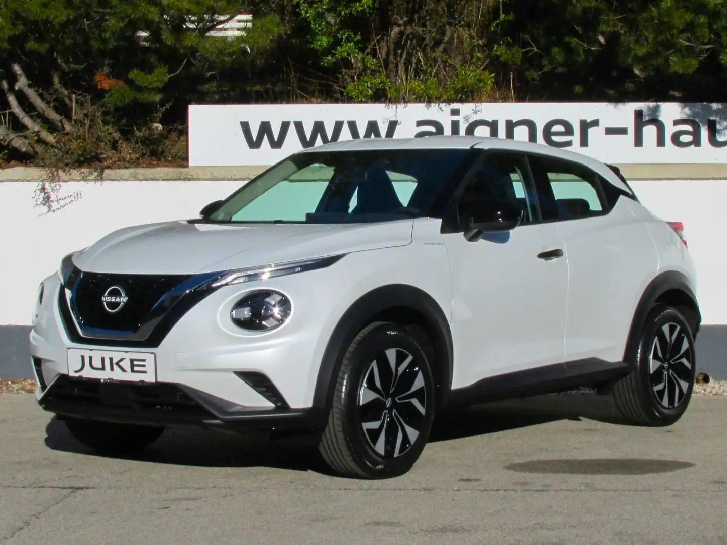 Nissan Juke 1,0 DIG-T Acenta+ Sommeraktion!! Weiß - 1
