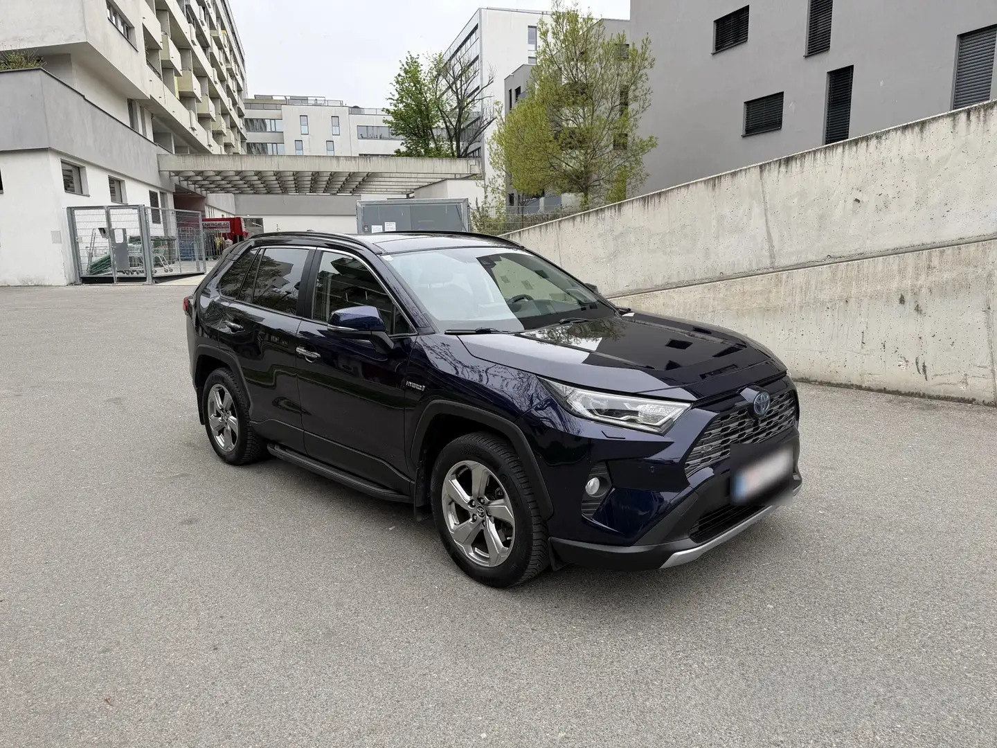 Toyota RAV 4 2,5 Hybrid VIP AWD - 1