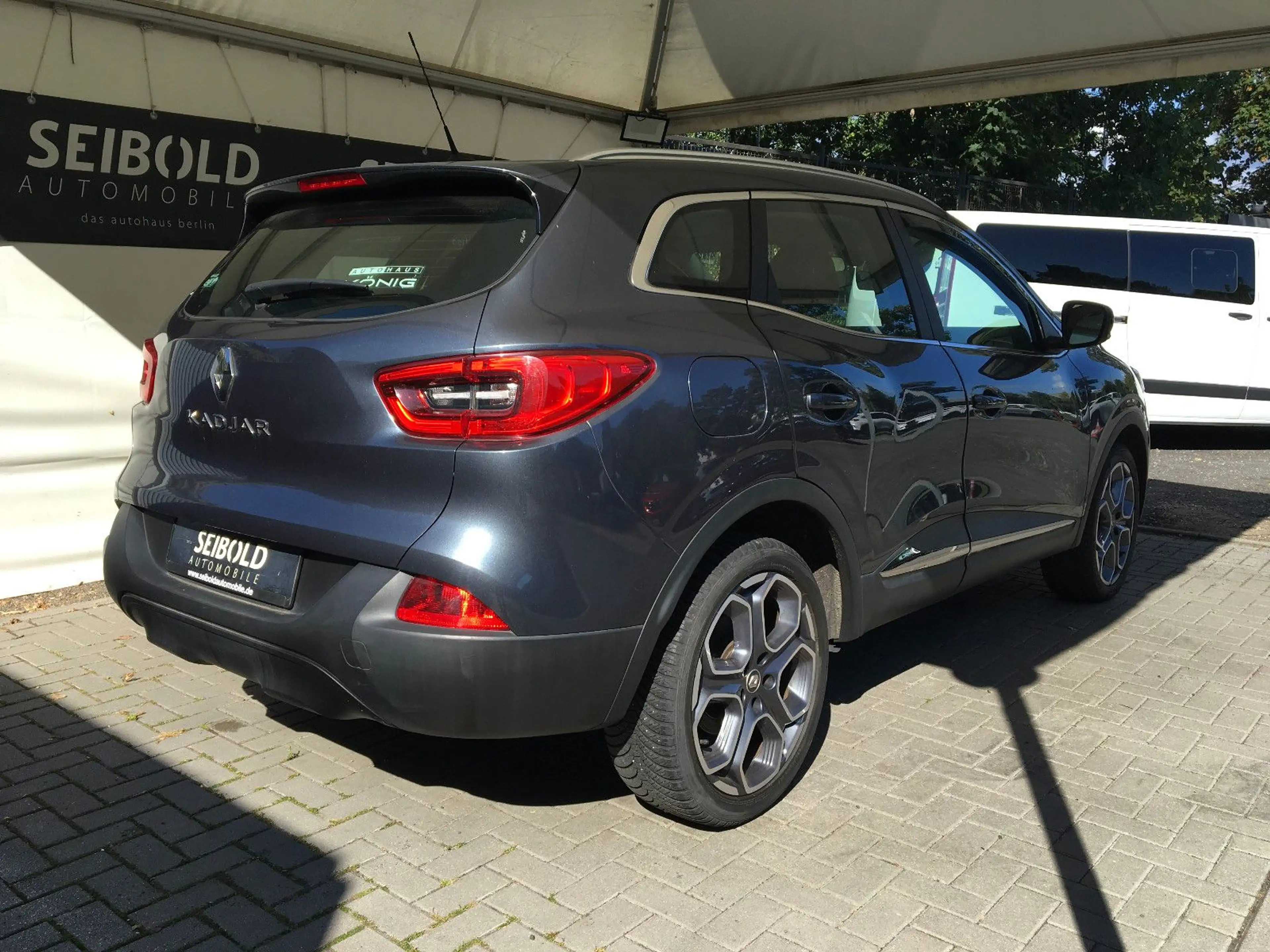 Renault Kadjar TCe 140 Limited/Navi/Klimatr/Temp/S&S/NSW — photo 5