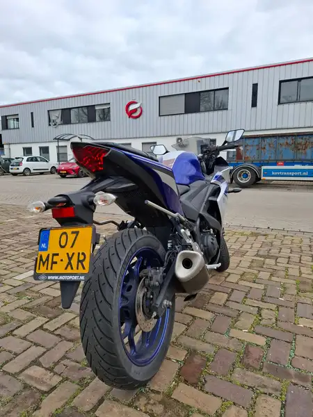 Yamaha YZF-R3 - foto 5