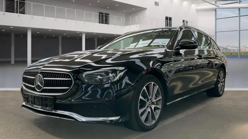 MERCEDES-BENZ Clasa E