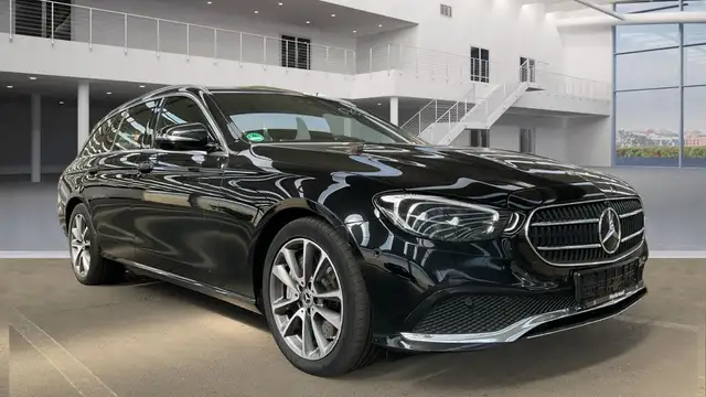 Mercedes-Benz E-Class view 2